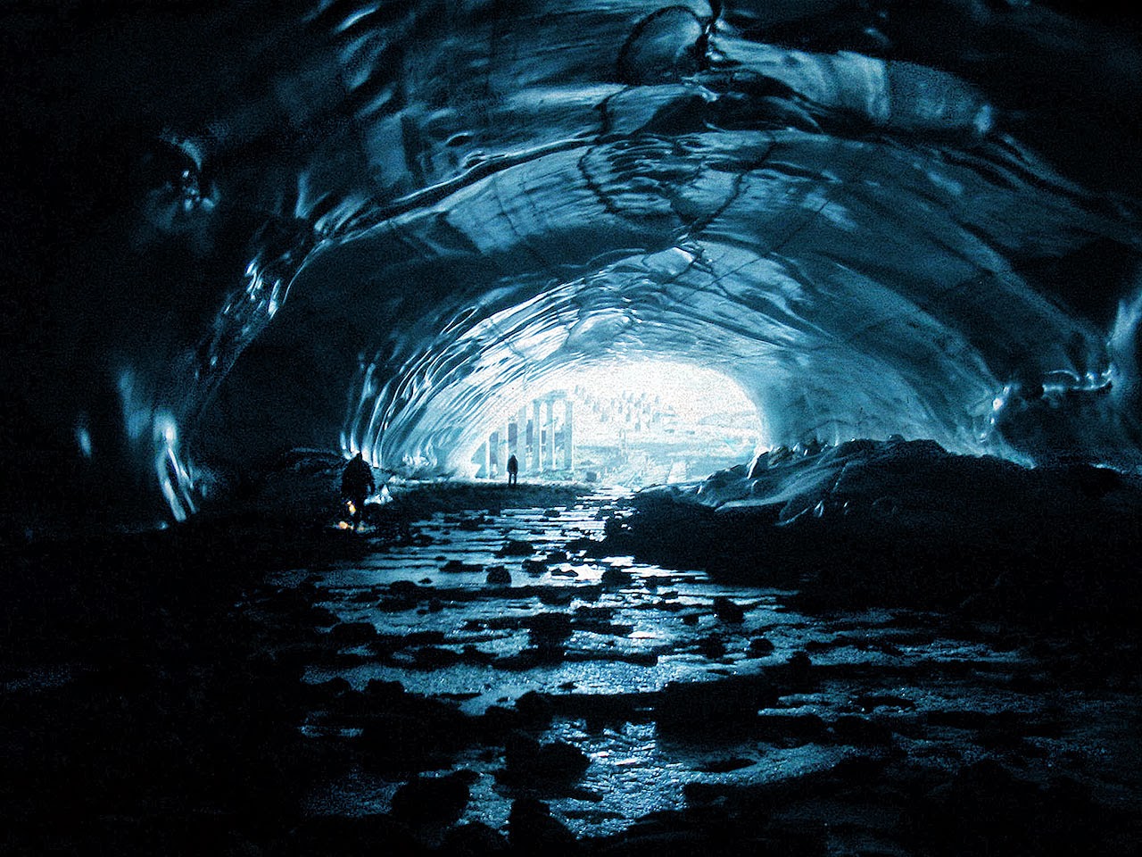 Подземный город в Антарктиде